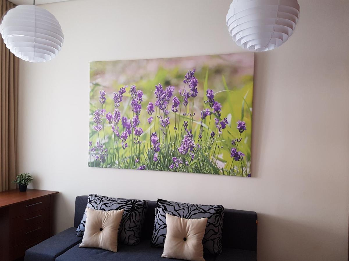 Great Flat With Terrace In Oldtown-Prime Rentals Kaunas Exteriör bild